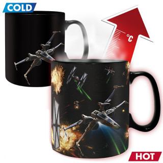 STAR WARS - Skodelica Heat Change - 460 ml - Space Battle - s škatlo Merch