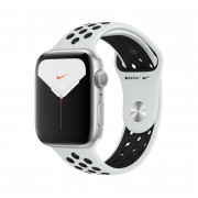 Apple Watch Nike Series GPS, 44 mm srebrno aluminijasto ohišje s čistim platinastim/črnim športnim pasom Nike S/MM/L 