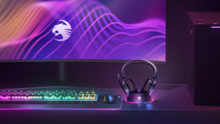 ROCCAT Syn Max Air Slušalke z mikrofonom Brezžična Naglavni trak Igranje iger USB Tip-C Stojalo za polnjenje Črna PC