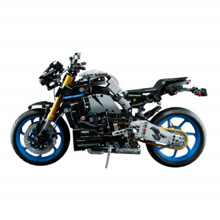 LEGO Technic: Yamaha MT-10 SP (42159) Igra 